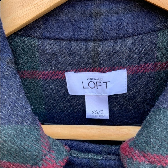 Ann Taylor LOFT Wool Plaid Cape Coat XS S - Picture 3 of 9